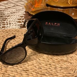 Ralph Lauren Sunglasses Women’s with case Black